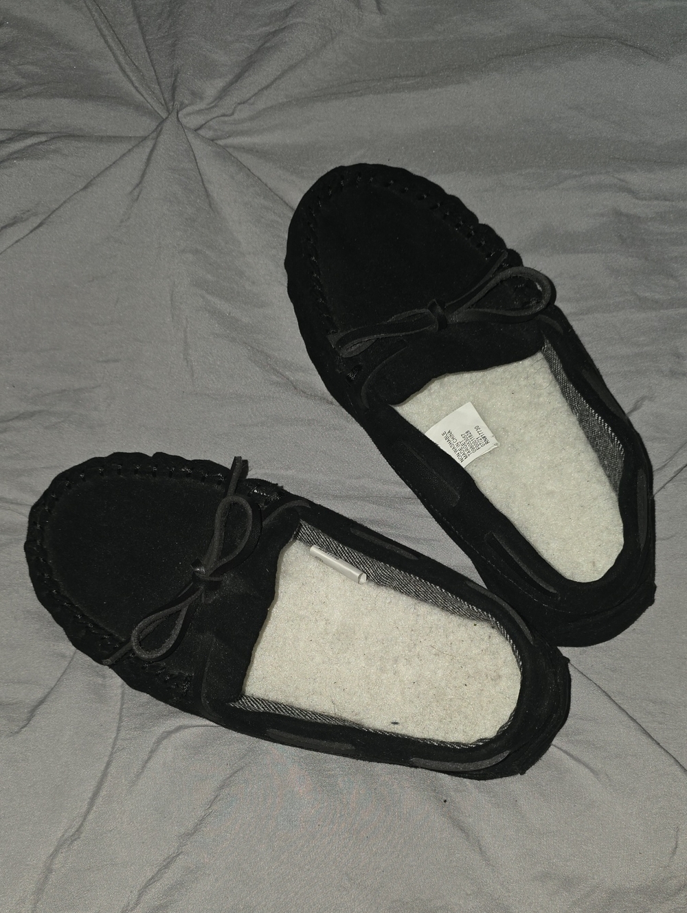 Black Faux Suede Moccasin Slippers Girls Size 13 NWOT